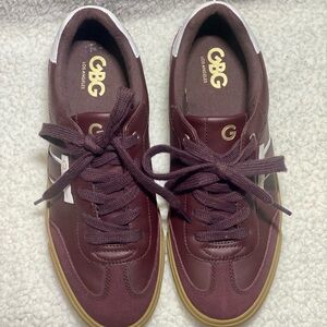 GBG Los Angeles Maroon and White Sneakers
